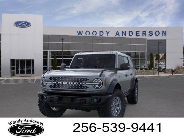 2025 Ford Bronco Badlands photo 2