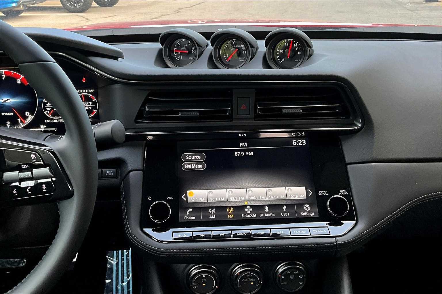 2025 Nissan Z Performance photo 6