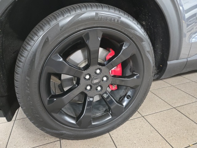 2021 Ford Explorer ST photo 2