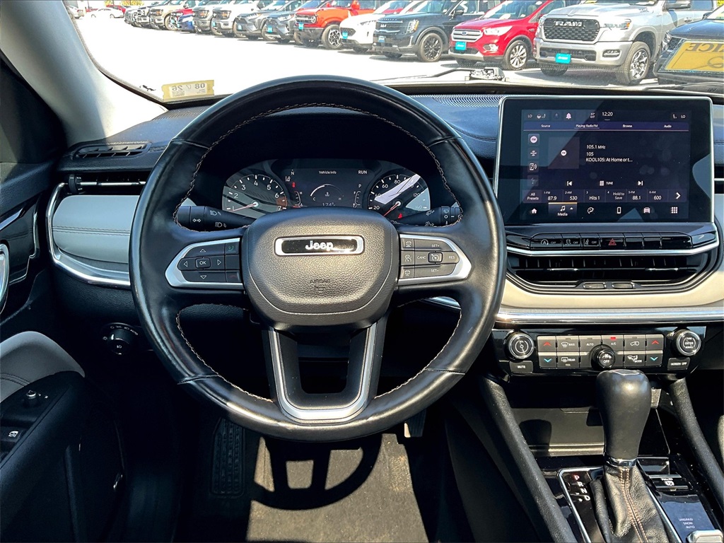 2022 Jeep Compass Limited photo 17