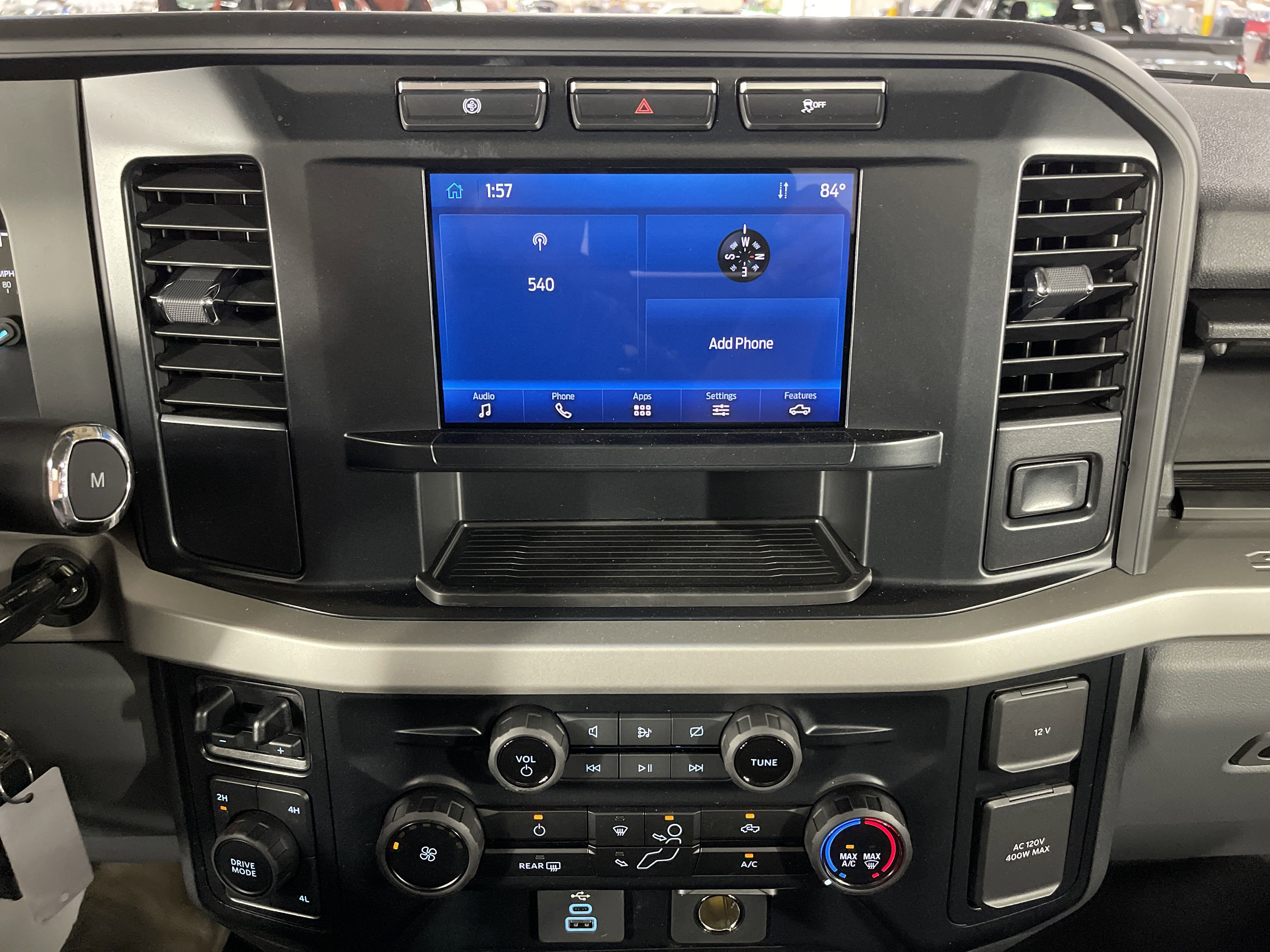 2023 Ford F-550 XLT photo 4