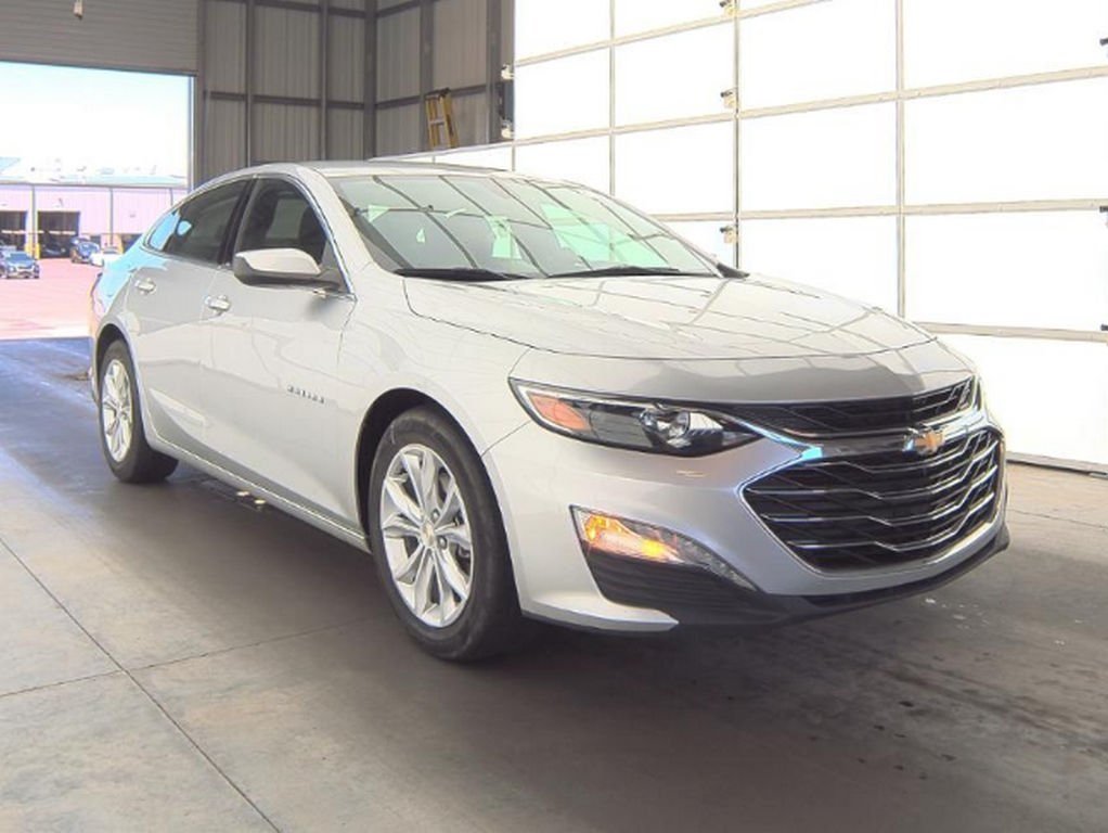 2021 Chevrolet Malibu 1LT photo 4