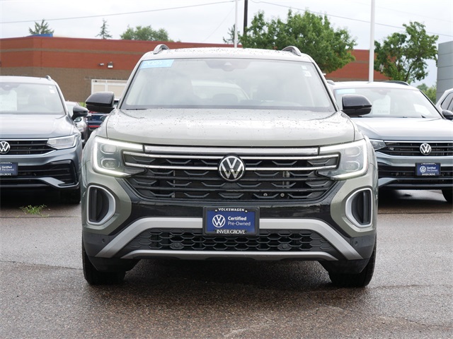 Used 2024 Volkswagen Atlas Atlas Peak Edition with VIN 1V2GR2CA8RC602305 for sale in Inver Grove Heights, Minnesota
