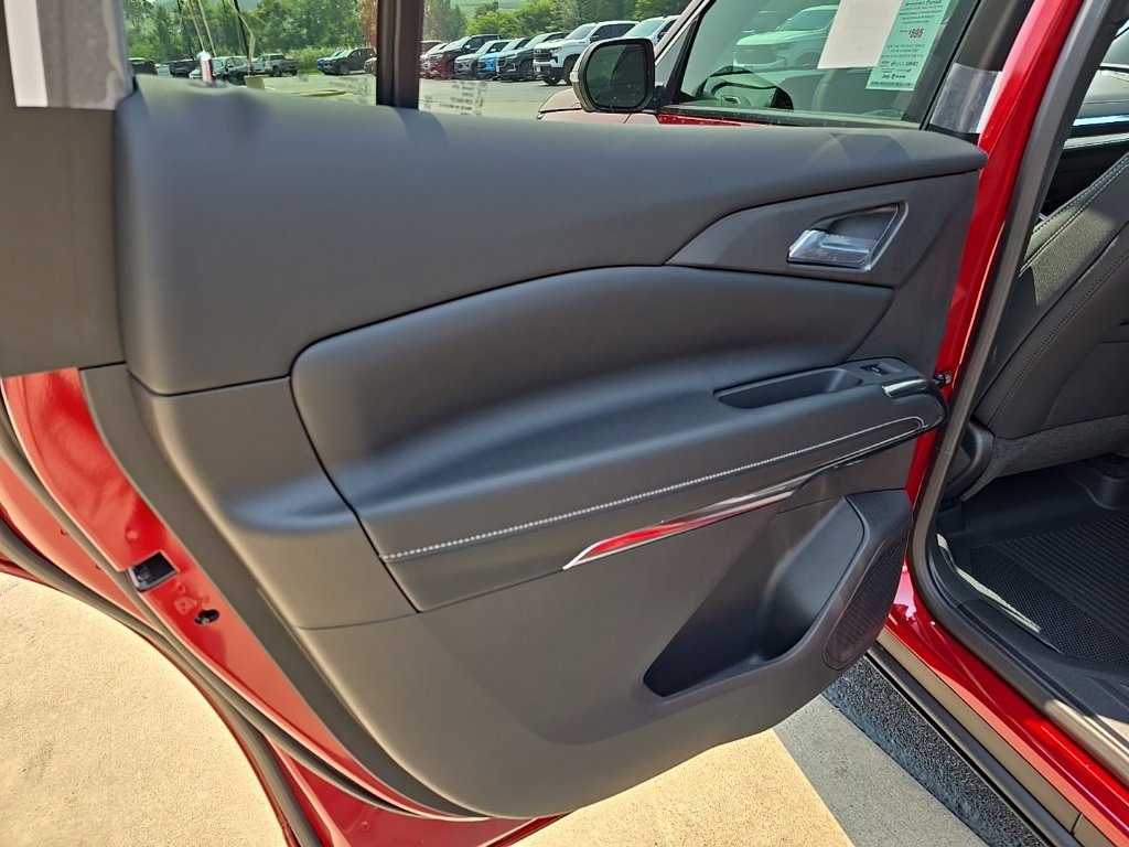 2026 Chevrolet Traverse photo 23