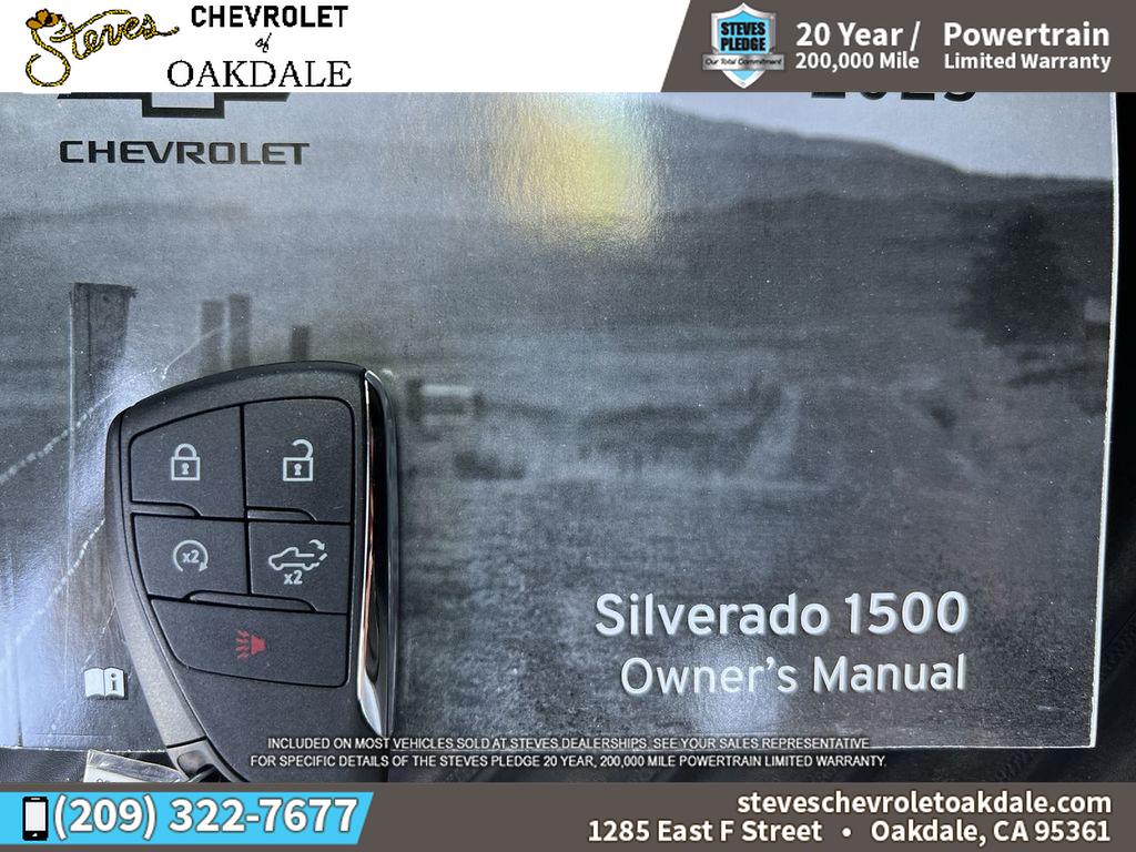 2025 Chevrolet Silverado 1500 Custom photo 33
