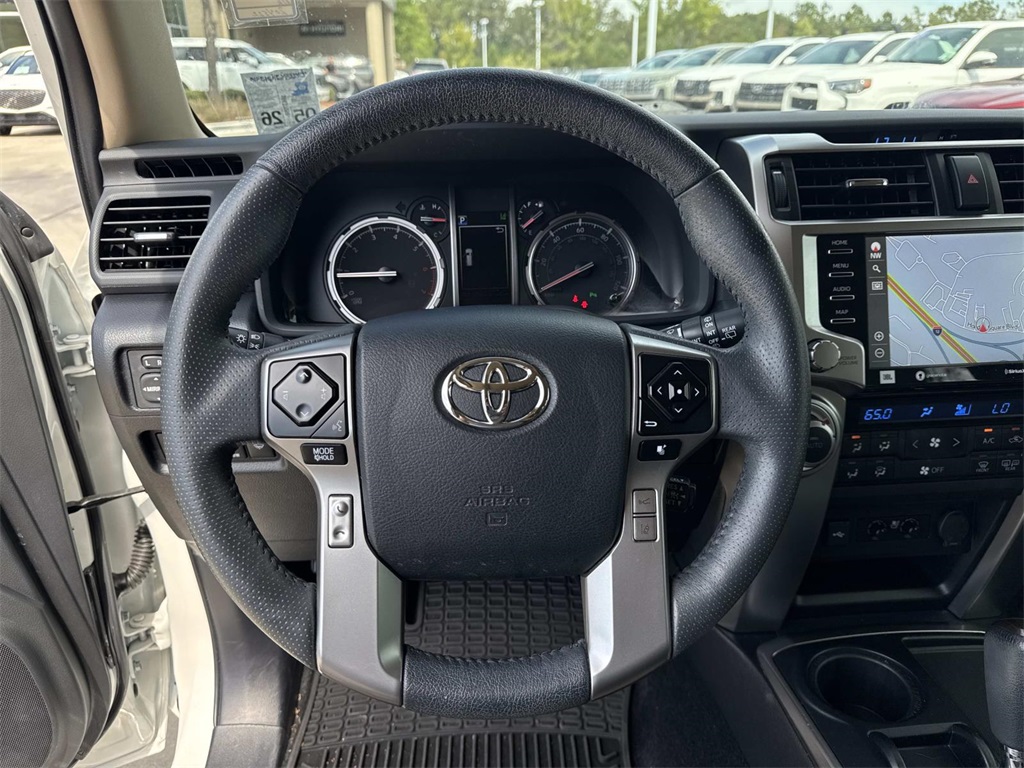 2022 Toyota 4Runner Limited photo 18