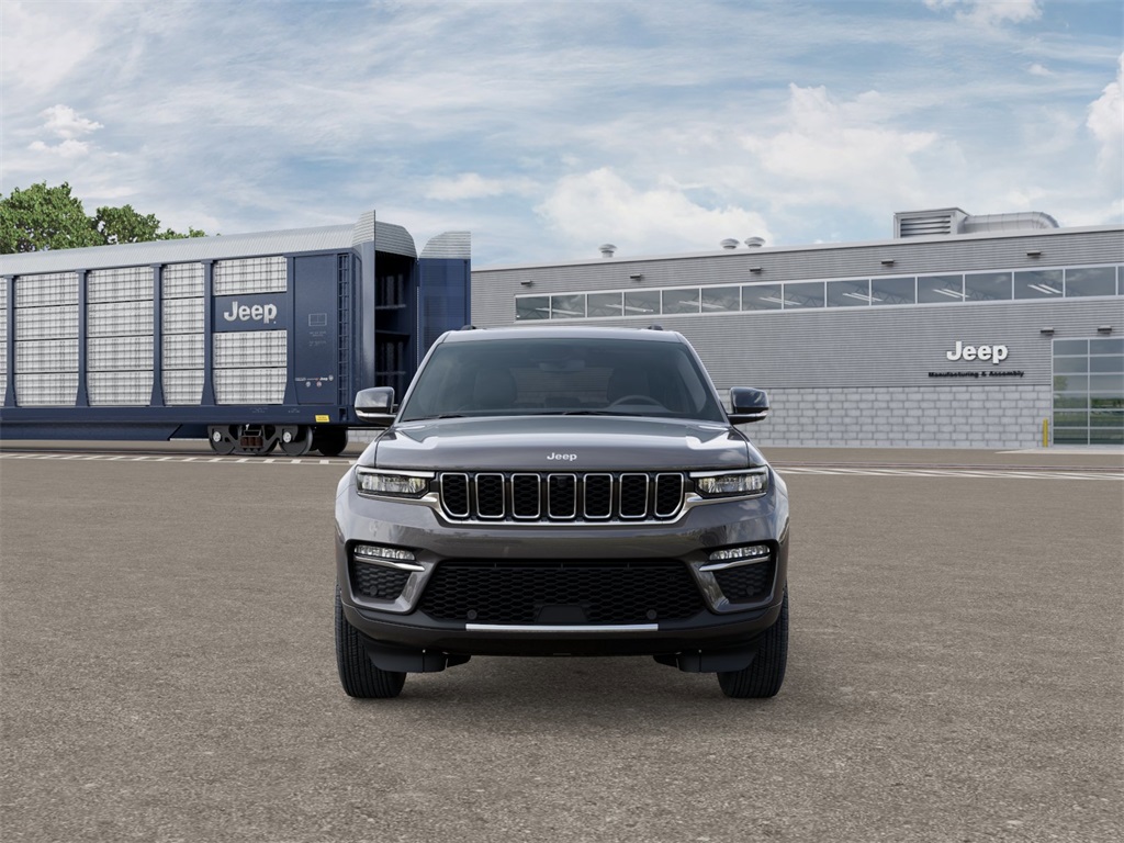 2025 Jeep Grand Cherokee Limited photo 3