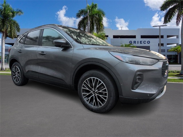 2024 Ford Escape Plug-in Hybrid