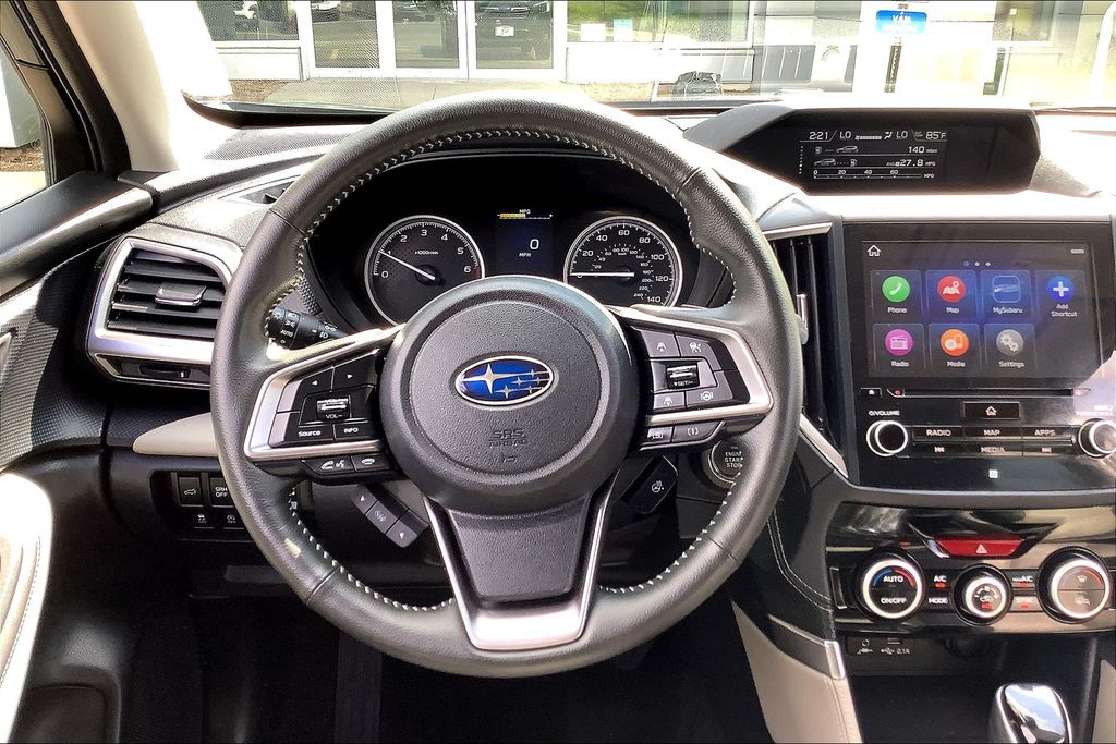 2022 Subaru Forester Limited photo 4