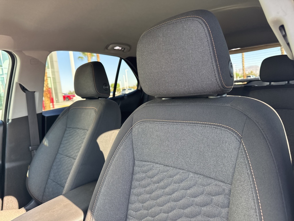 2020 Chevrolet Equinox LT photo 15