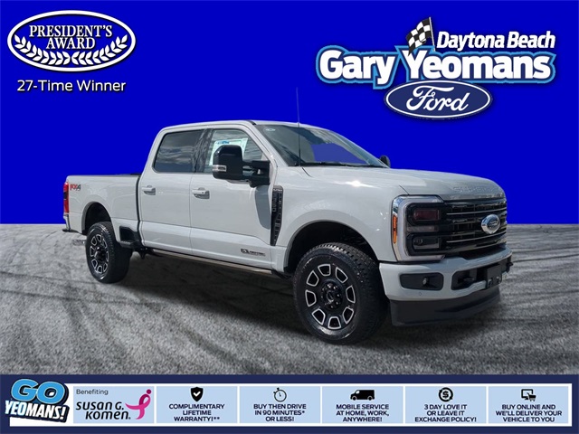 2025 Ford F-350 Super Duty Platinum's photo