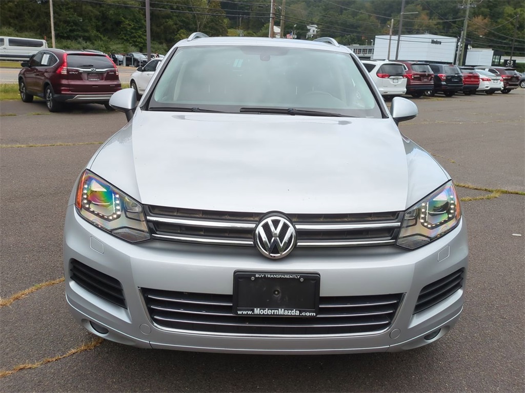 2011 Volkswagen Touareg VR6 FSI photo 8