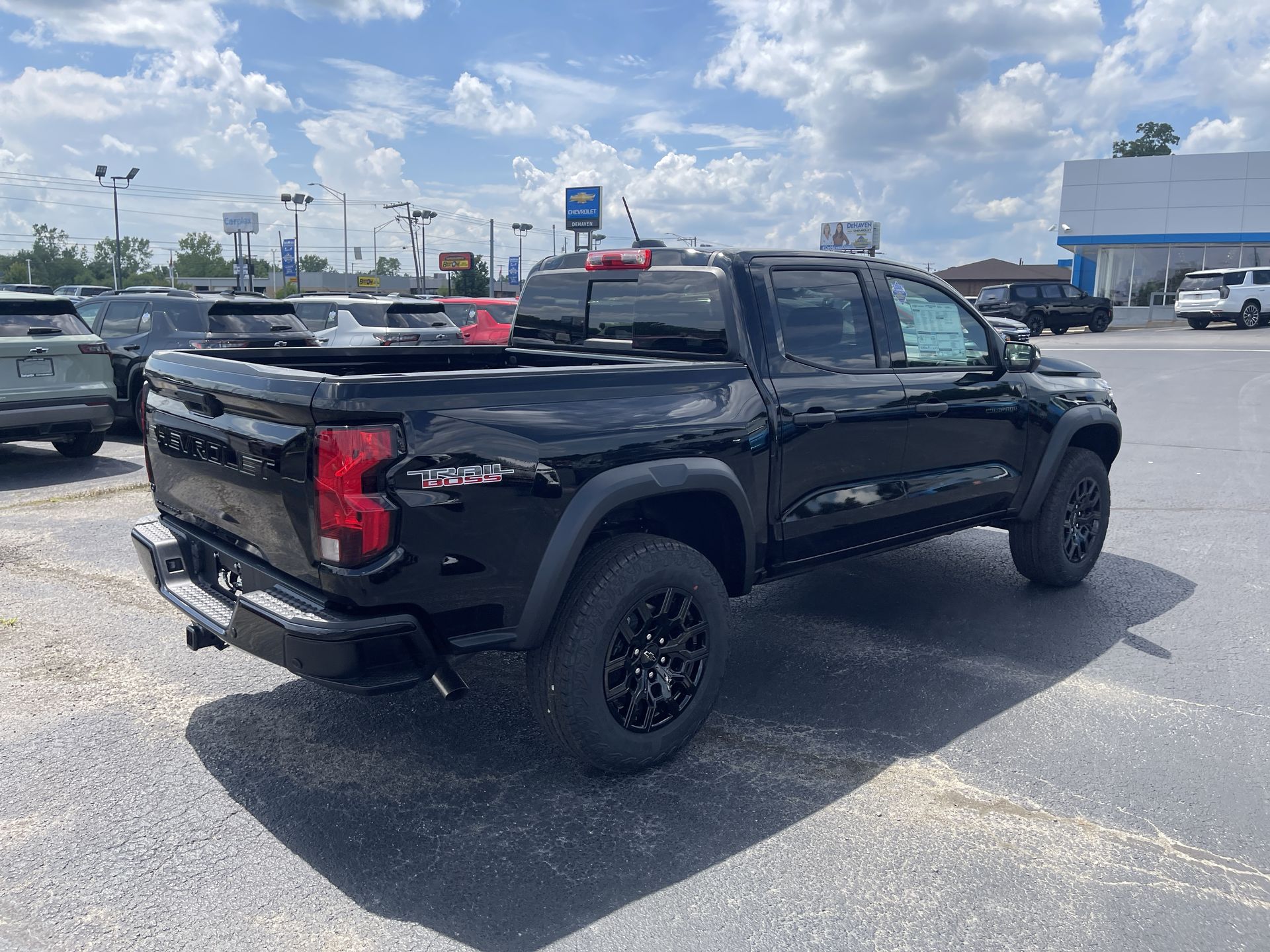 2026 Chevrolet Colorado Trail Boss photo 36