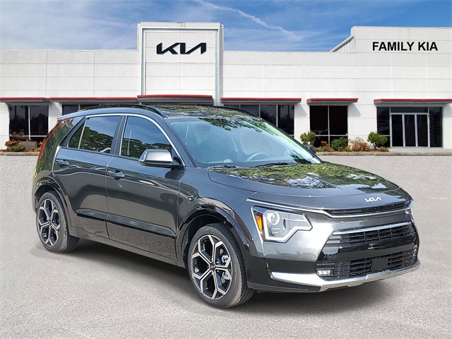 2025 Kia Niro EX Touring's photo