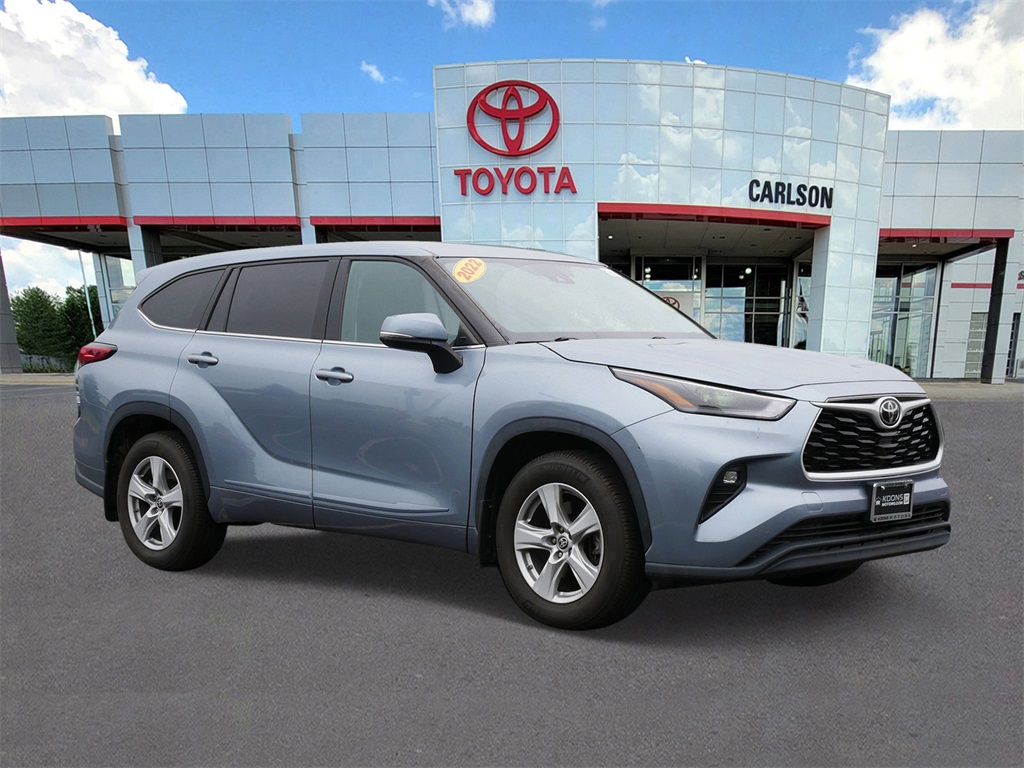 Certified 2022 Toyota Highlander LE with VIN 5TDBZRBH8NS201705 for sale in Minneapolis, Minnesota