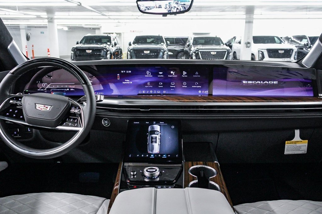2026 Cadillac Escalade Platinum Sport photo 9