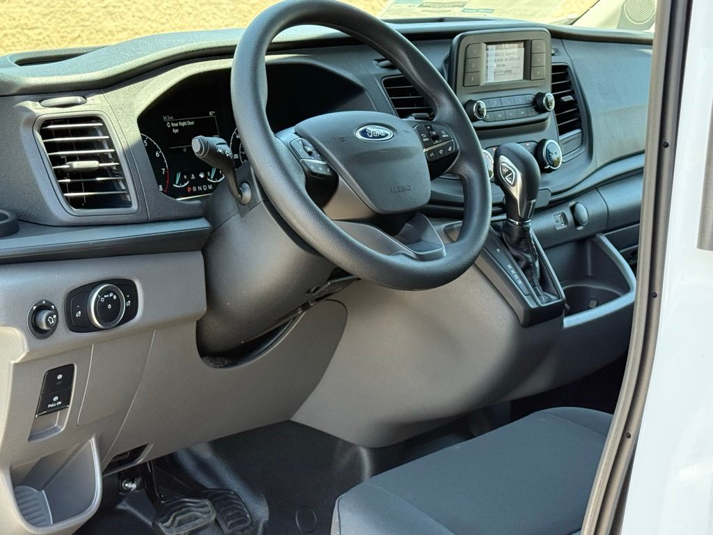 2025 Ford Transit 250