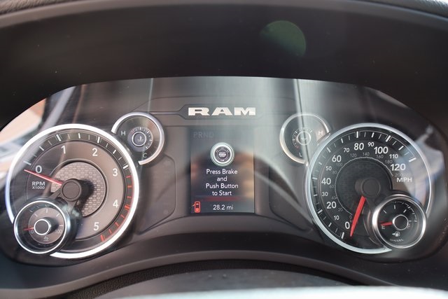 2023 Ram 2500 Tradesman photo 14