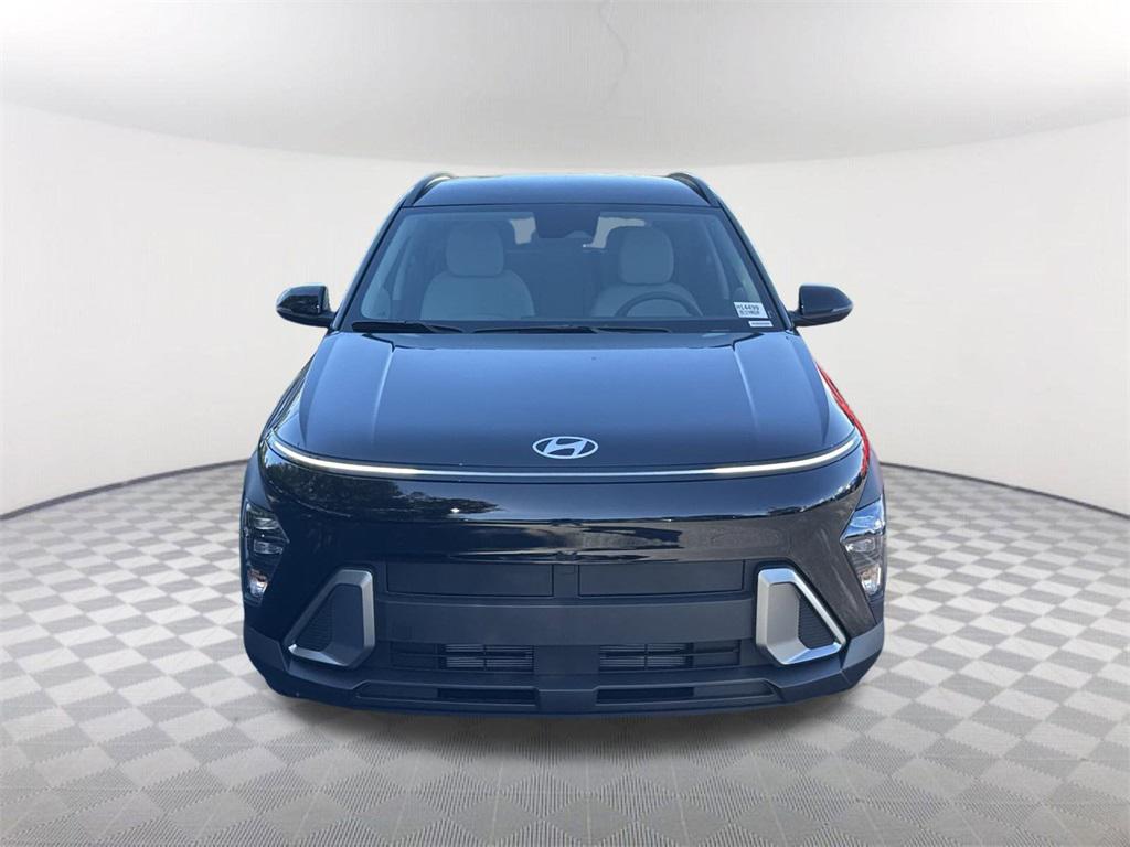2026 Hyundai Kona SEL photo 2