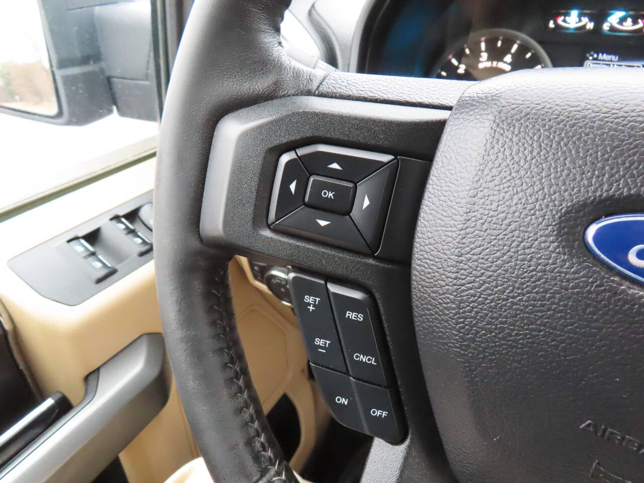 2018 Ford F-150 XLT photo 13