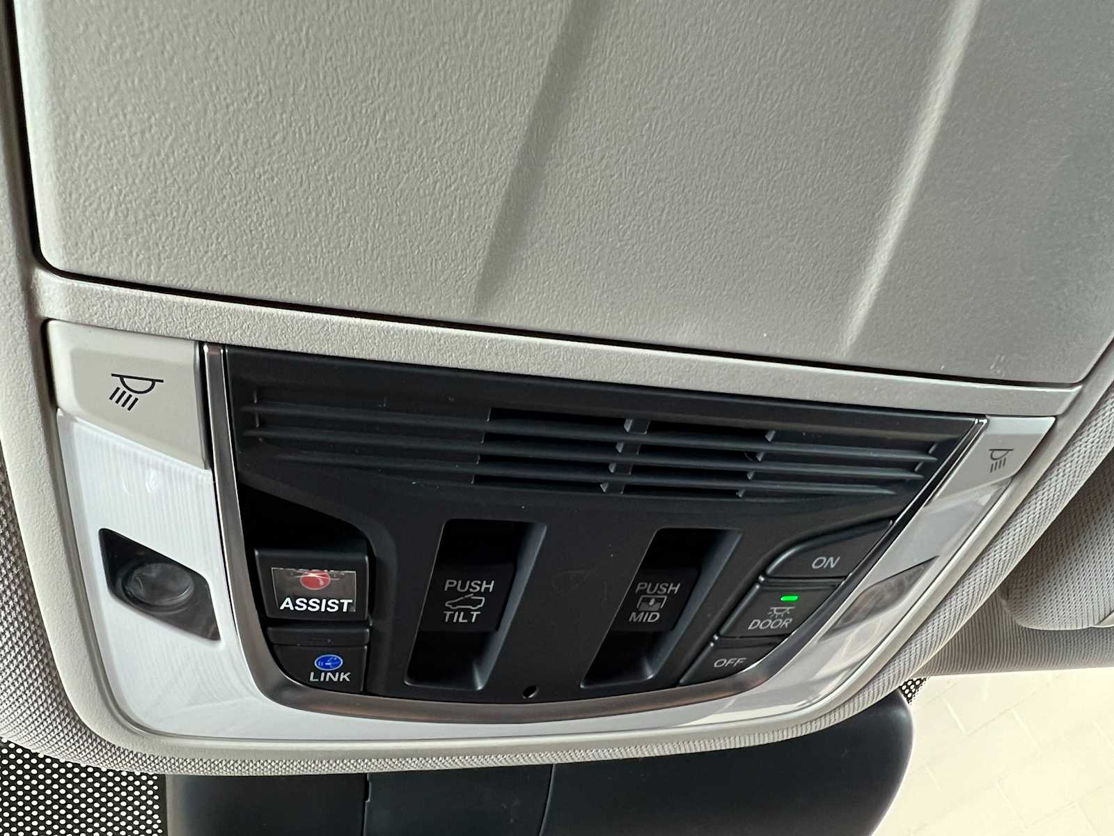 2025 Acura RDX Advance photo 25