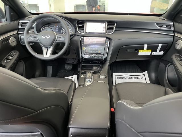 2025 Infiniti QX50 SPORT AWD photo 10