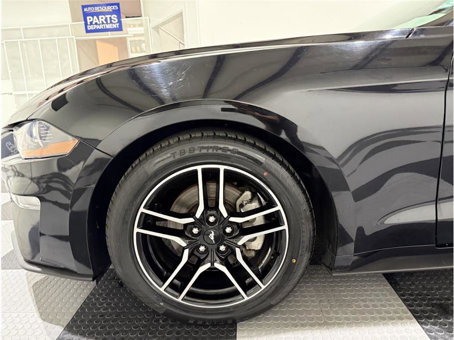 2020 Ford Mustang EcoBoost Premium Convertible photo 10