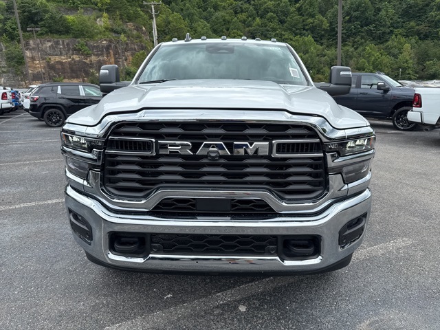 2026 Ram 2500 Tradesman photo 8