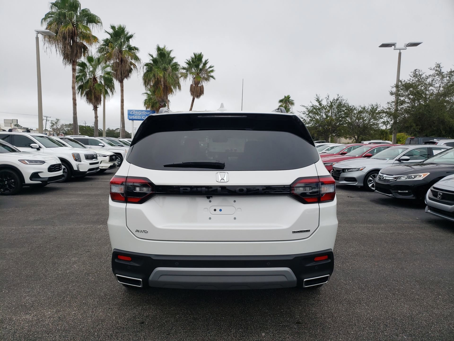 2025 Honda Pilot Touring photo 5