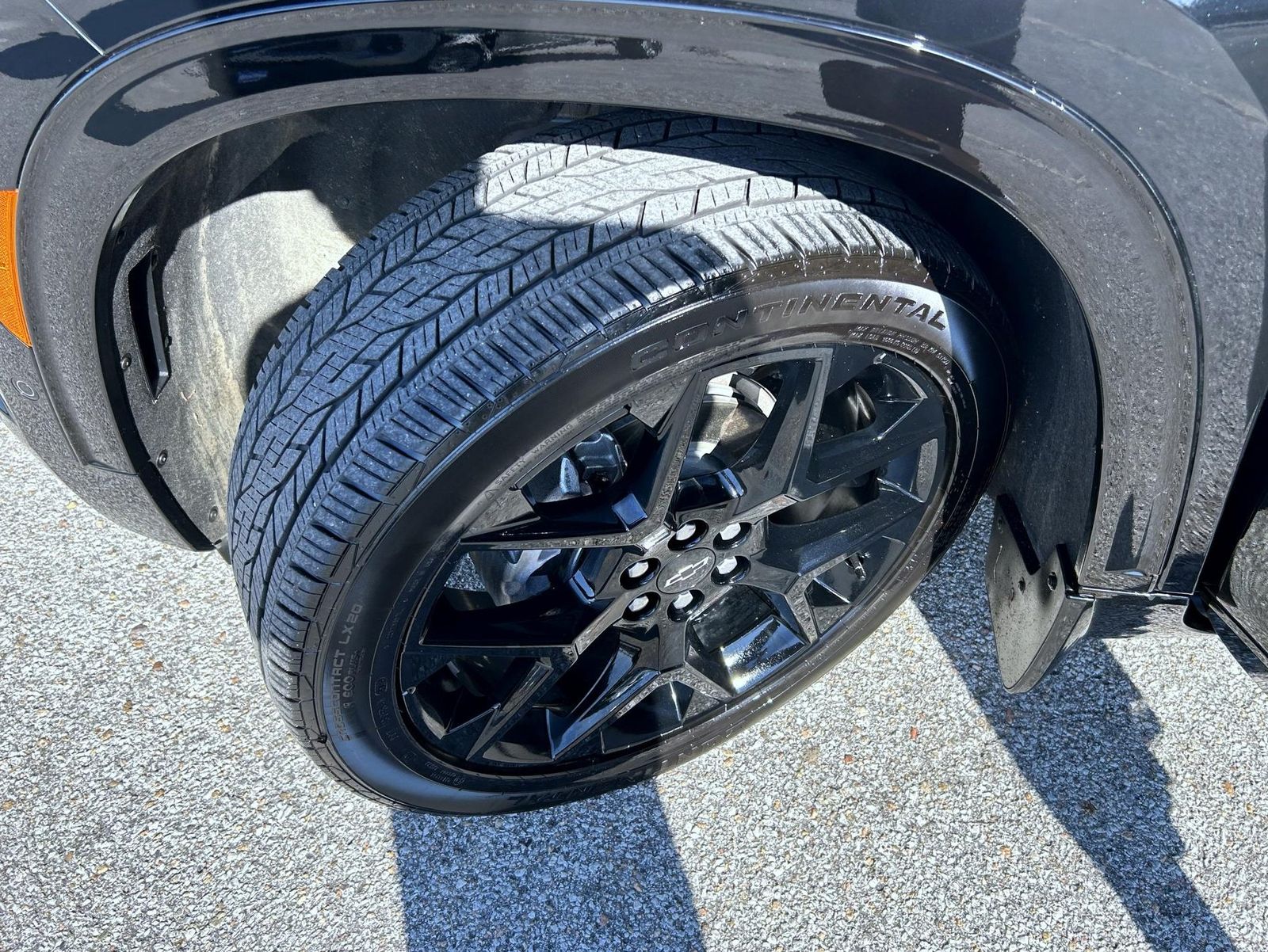 2025 Chevrolet Traverse RS photo 23