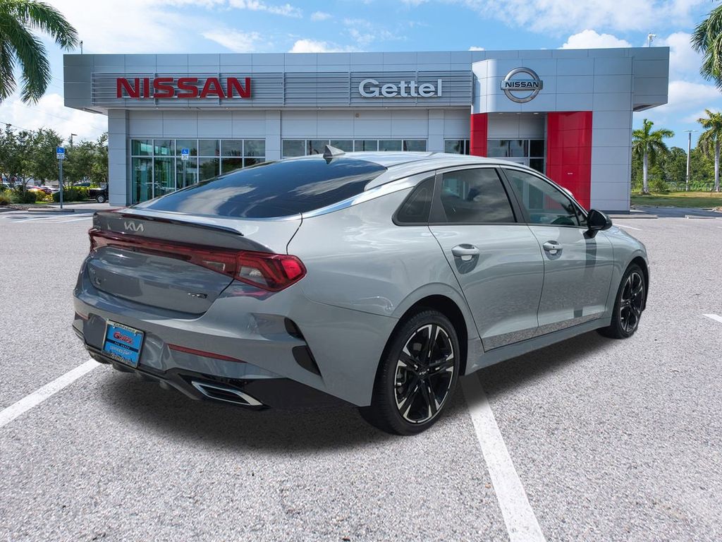 2022 Kia K5 GT-Line photo 4