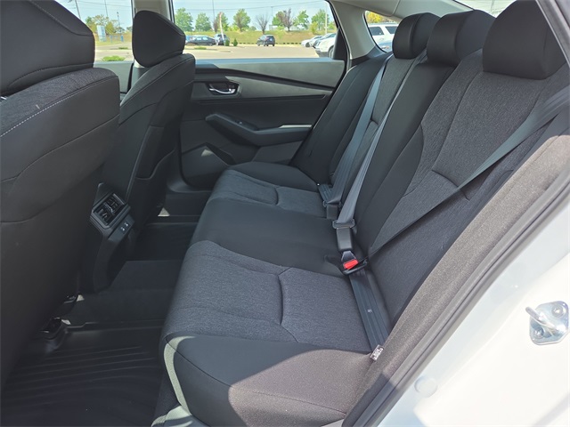 2025 Honda Accord LX photo 5