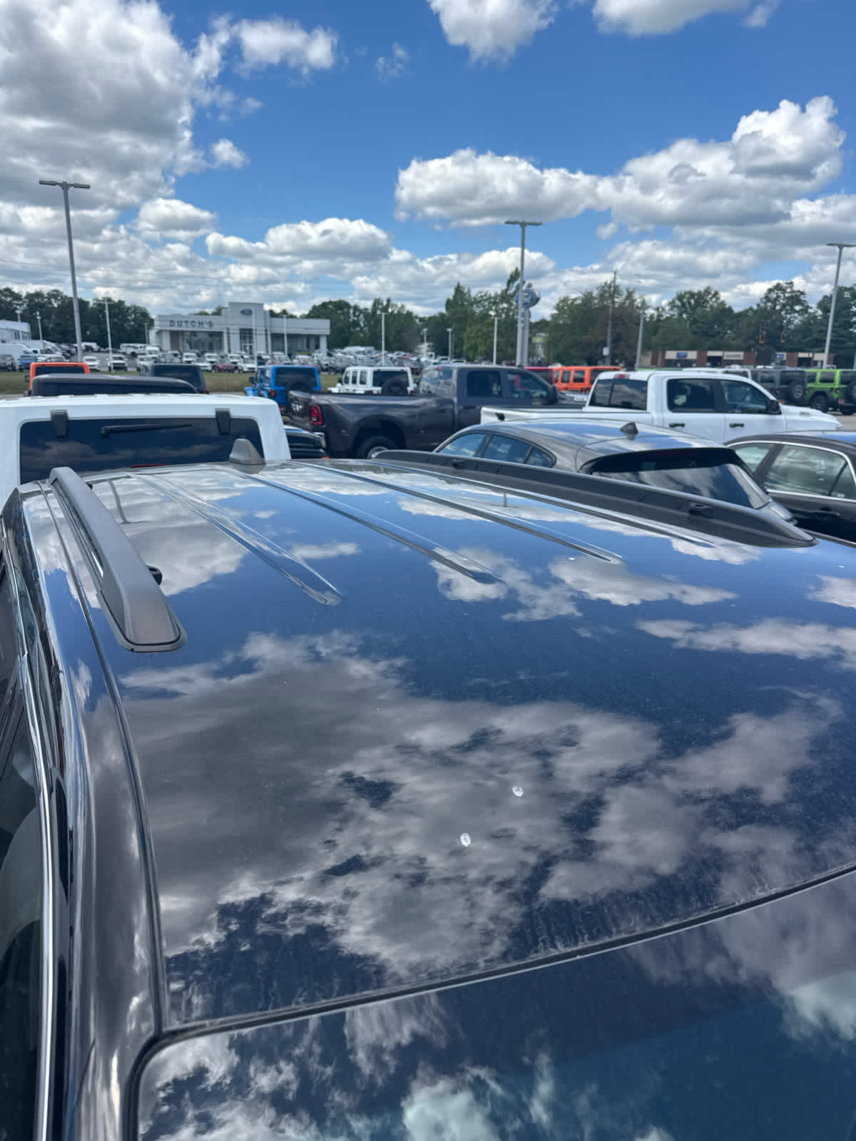 2023 Jeep Grand Cherokee Laredo photo 5
