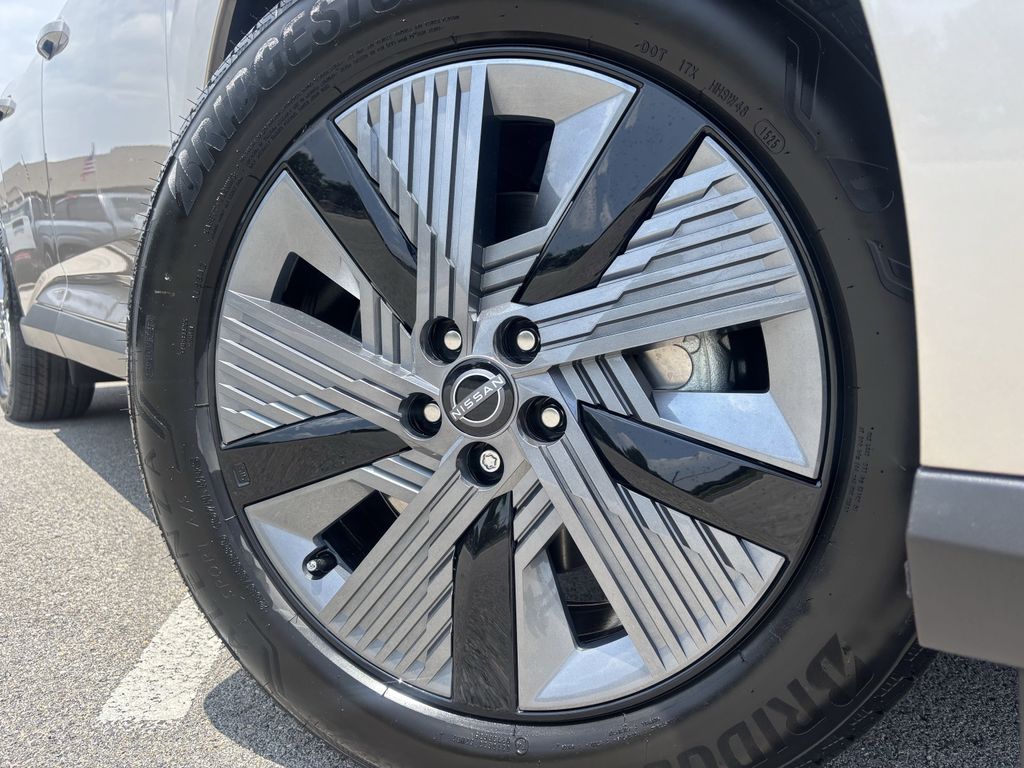 2025 Nissan Murano SL photo 4