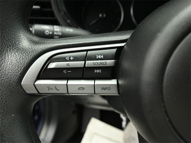 2023 MAZDA CX-30 - Image 12