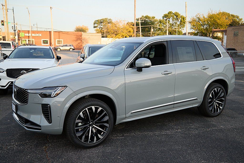 2026 VOLVO XC90 - Image 5
