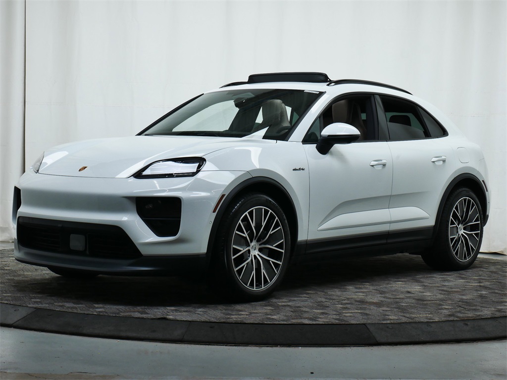 2025 Porsche Macan