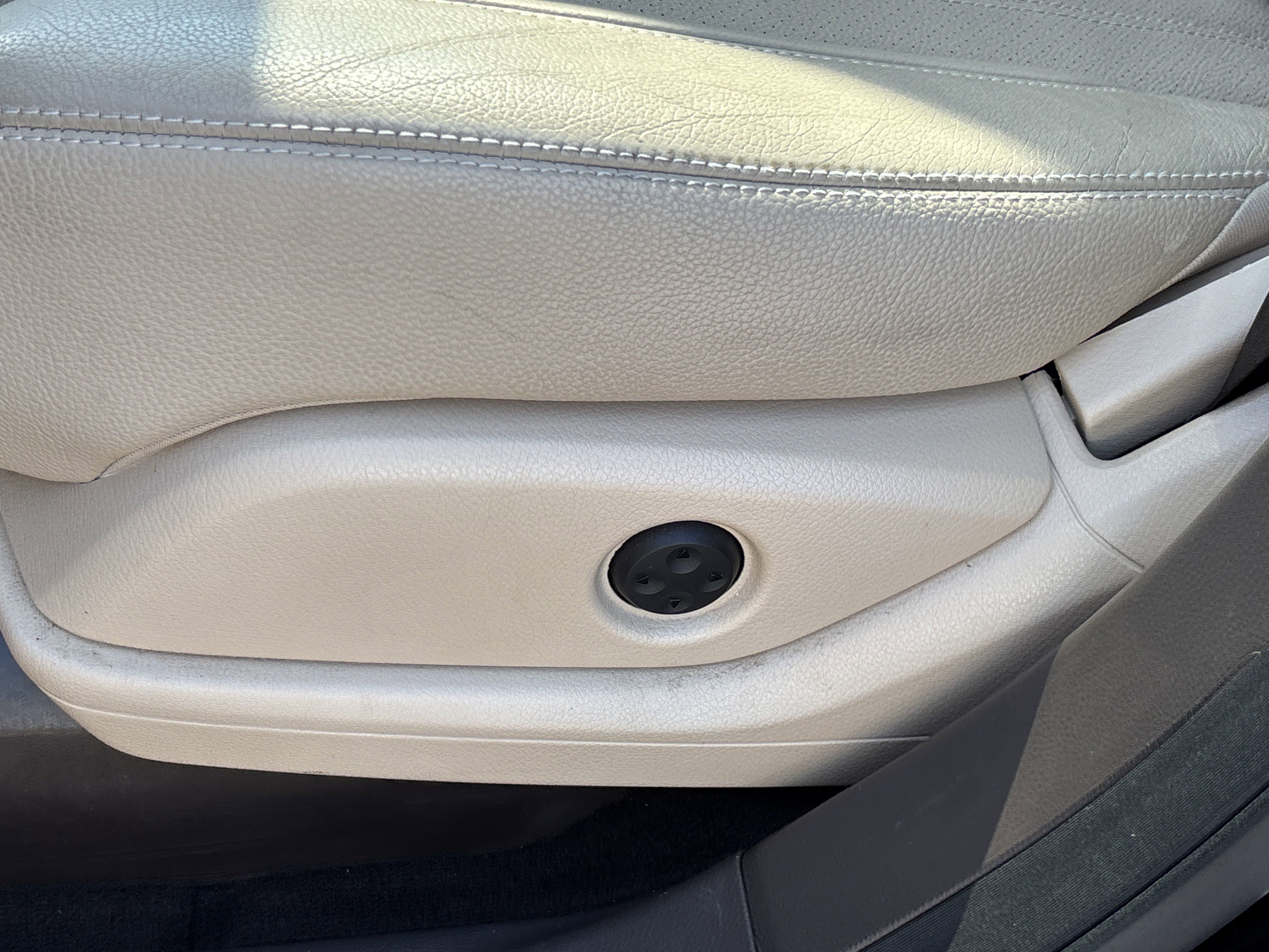 2018 Mercedes Benz GLE 350 4MATIC photo 4