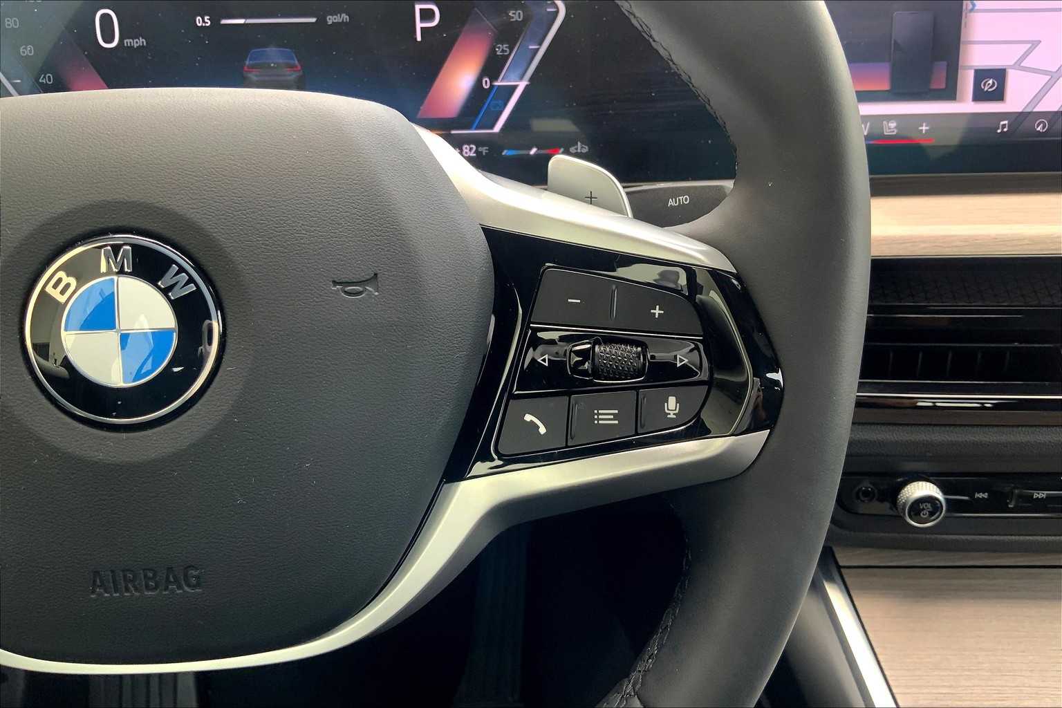 2025 Bmw 330i photo 17