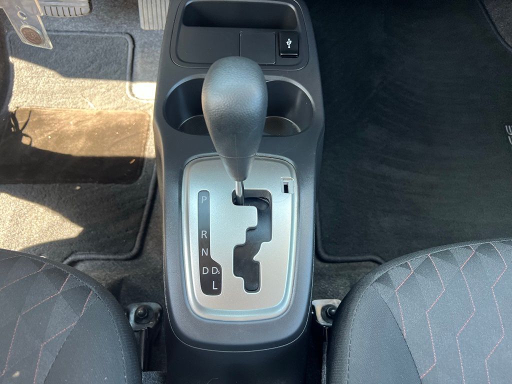 2024 Mitsubishi Mirage ES photo 24