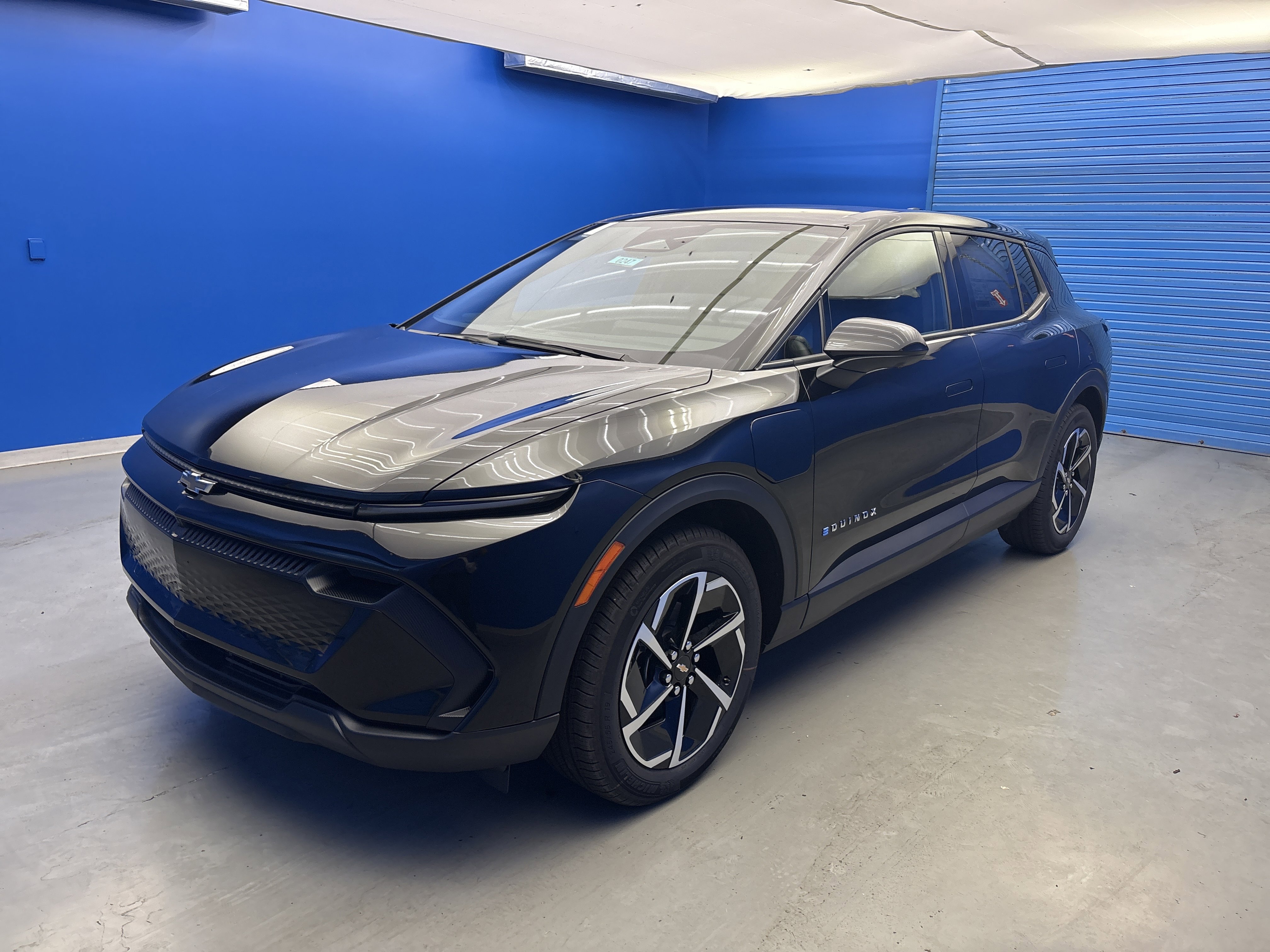 2026 Chevrolet Equinox EV 1LT photo 3
