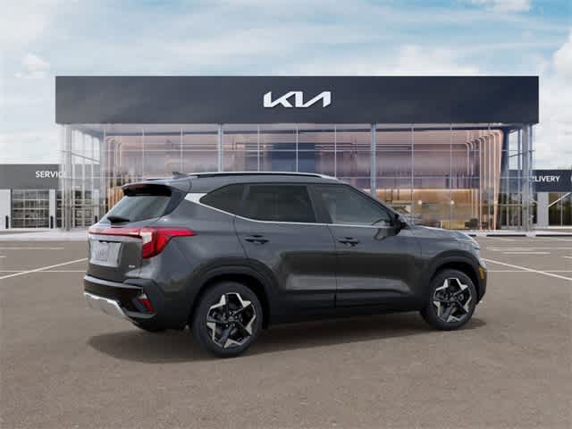 2025 Kia Seltos EX photo 6