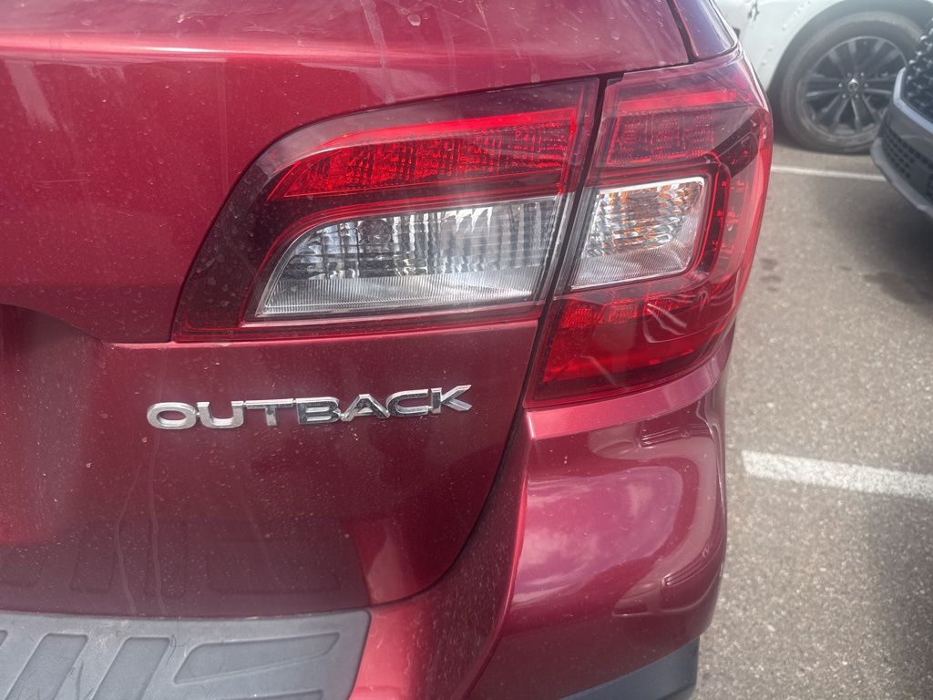 2018 Subaru Outback 2.5i photo 6