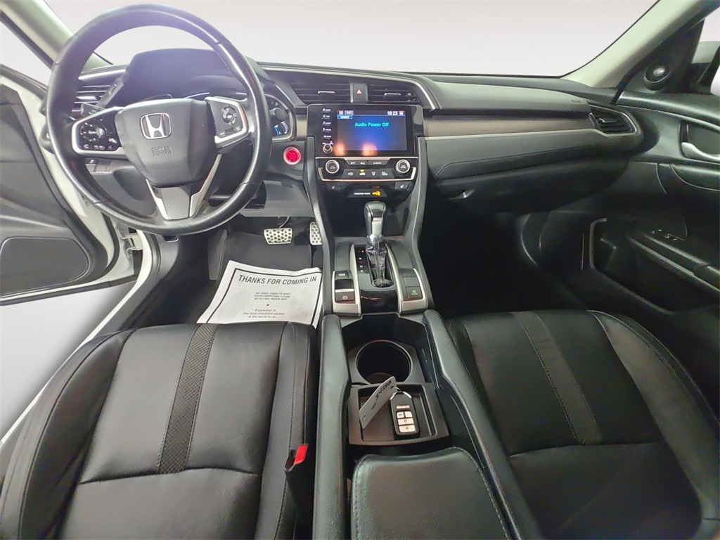 2020 Honda Civic Touring photo 10