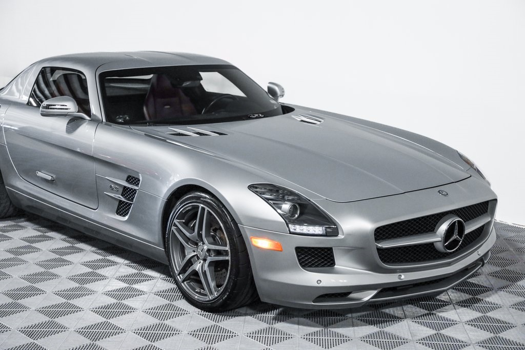 2011 Mercedes Benz SLS AMG photo 8