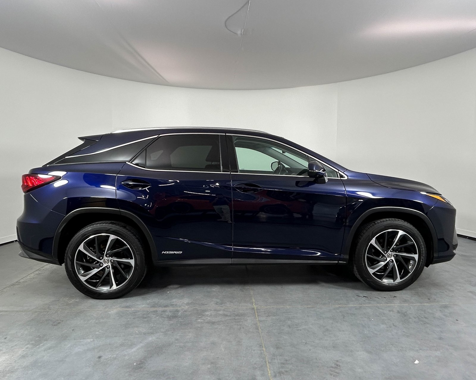 2017 Lexus RX 450h photo 4