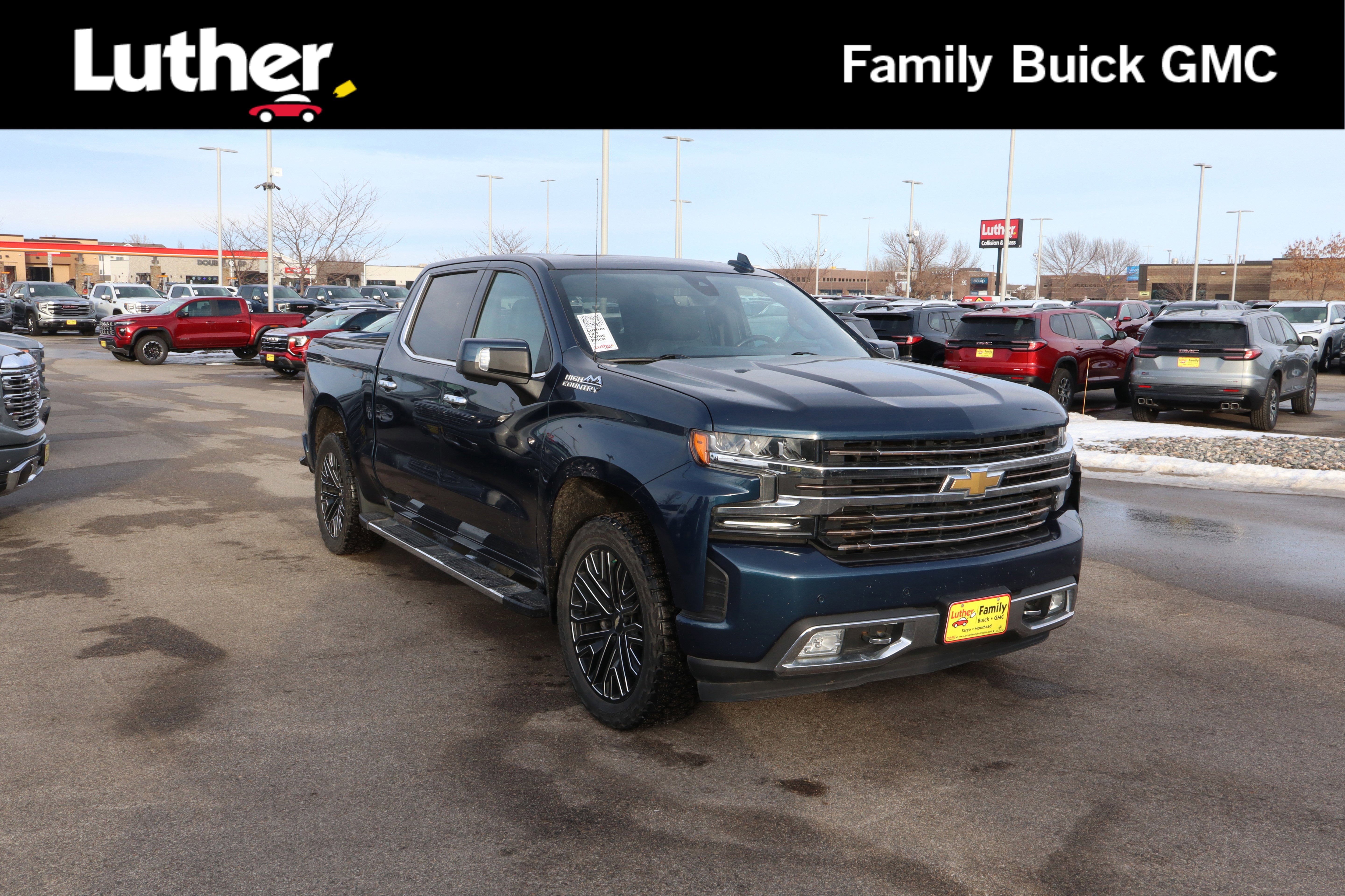 2019 Chevrolet Silverado 1500 High Country's photo