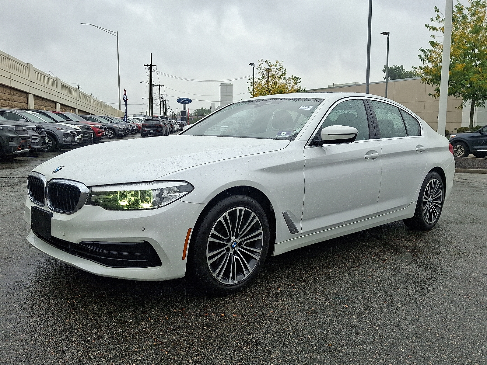 2019 BMW 5 Series 530i