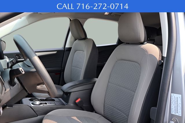 2022 Ford Escape SE photo 5