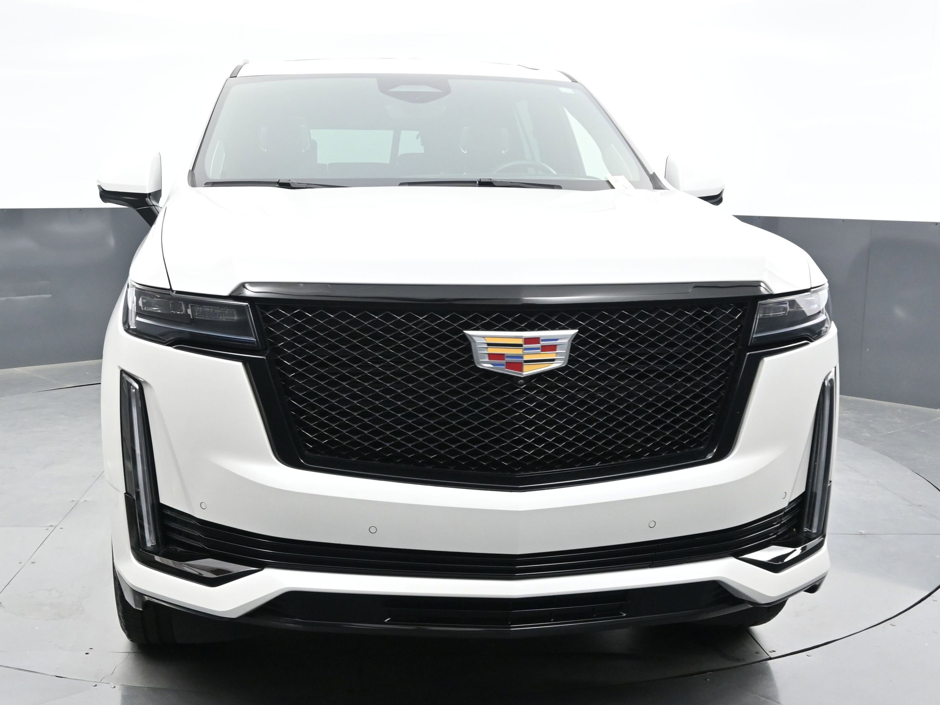 2023 Cadillac Escalade Sport Platinum photo 2